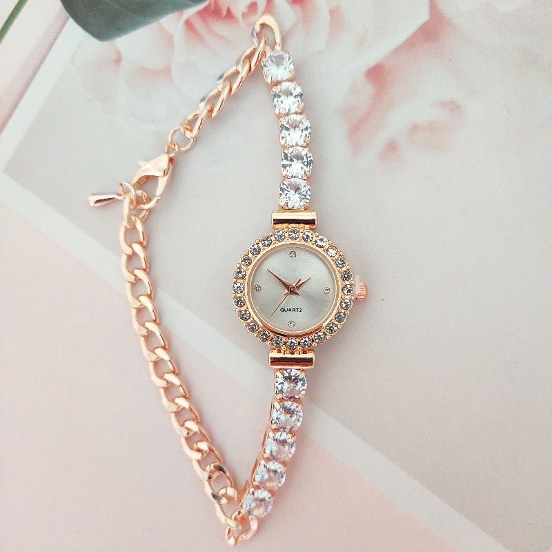 Orologio da donna in stile coreano, elegante, con bracciale pieno di diamanti, stile studentesco, semplice e alla moda, 2024_voghion.com