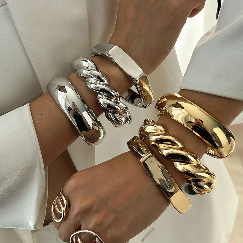 Exaggerated Ins Metal Smooth Thread Stacked Personalized Geometric Hexagonal Mirror Bracelet_voghion.com