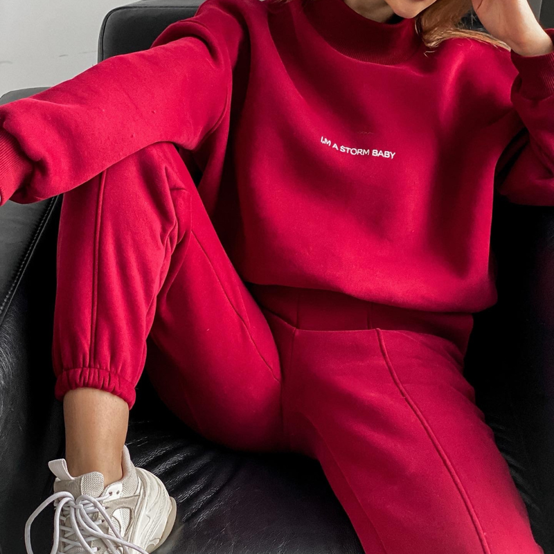 Completo due pezzi con cappuccio stampato da donna_voghion.com