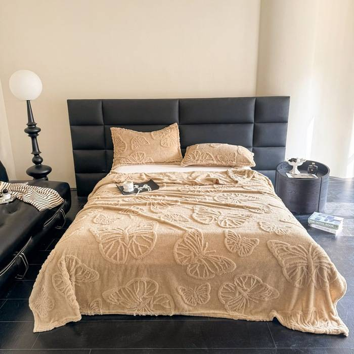 Taft Reine Farbe Samt Jacquard Multifunktionale Decke Schmetterling Stil Verdickt Bett Blatt Geschenk_voghion.com
