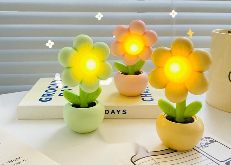 Mini grazioso fiore camera da letto creativo ornamento comodino crema colla fai da te luce notturna regalo di laurea lampada da tavolo_voghion.com