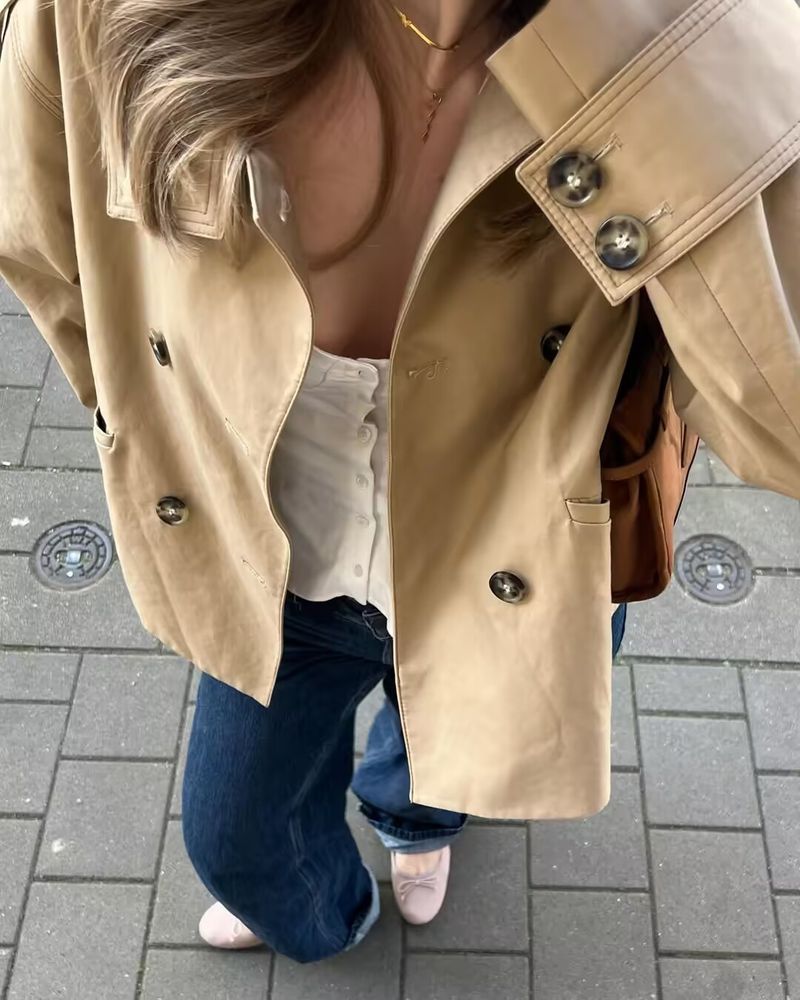 Trench elegante da donna – Cappotto lungo doppiopetto oversize con revers a lancia e tessuto antipiega (XS-L, nero/kaki)_voghion.com