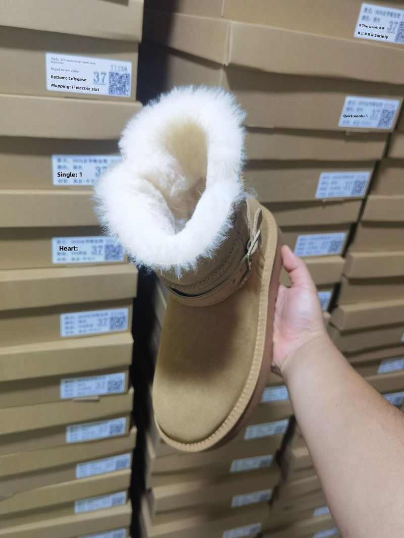 New Thick-Soled Sheepskin Integrated Mid-Calf Snow Belt Buckle Motorcycle With Flip-Over Wool Collar And Warm Cotton_voghion.com