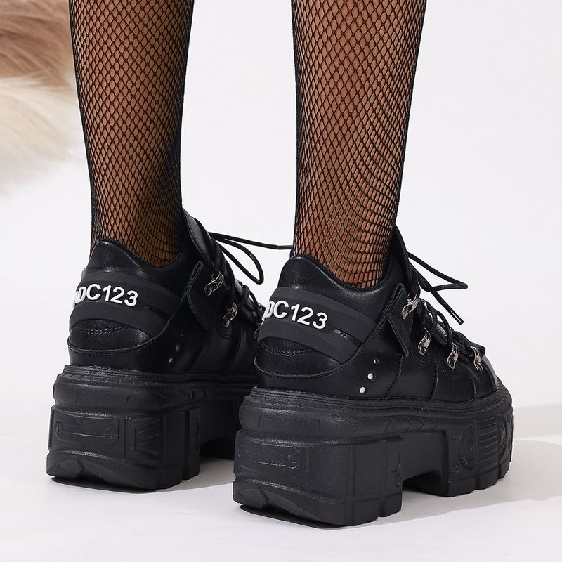 Scarpe stringate alte con plateau spesso da donna - Stivali alla moda in pelle PU con punta tonda, dettagli in metallo e suola in gomma spessa_voghion.com