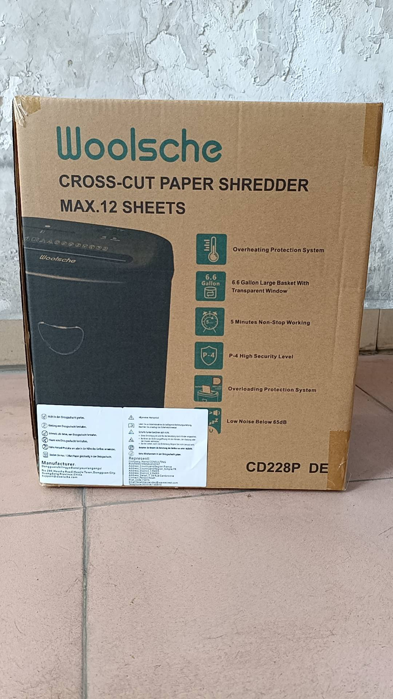 8-Blatt-Kreuzschnitt-Aktenvernichter mit CD-/Kreditkartenschlitz – Sicherheitsstufe P-4, 5 Minuten Laufzeit, Auto-Reverse für Zuhause und Büro (Schwarz)_voghion.com