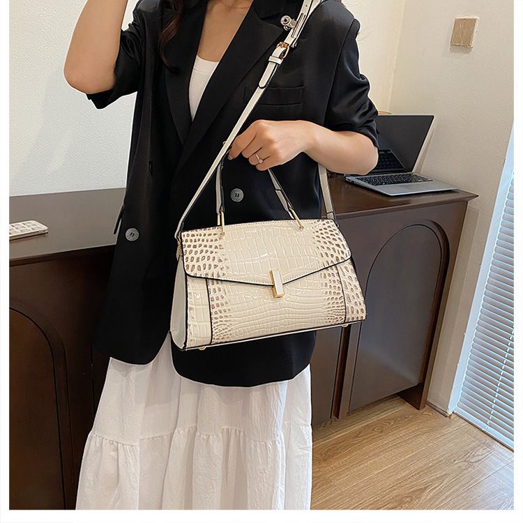 Borsa a tracolla da donna in pelle verniciata con motivo coccodrillo europeo e americano 2024, borsa a fisarmonica, borsa a tracolla, borsa alla moda da donna_voghion.com