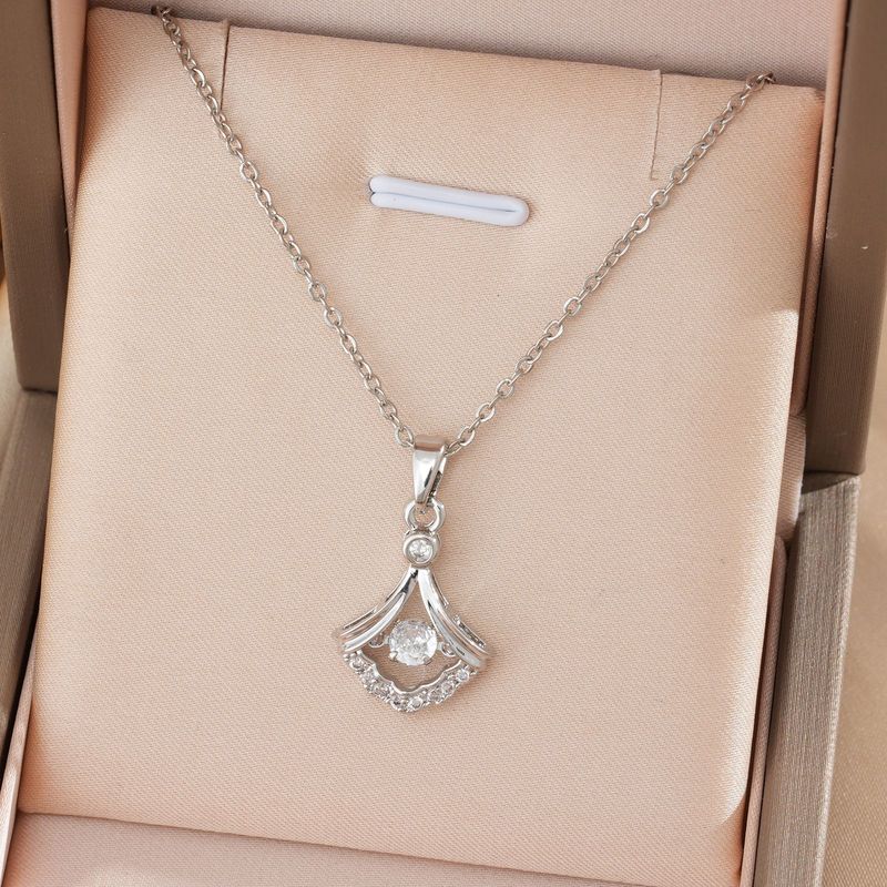 Collana con ciondolo a forma di cuore pulsante in stile coreano, per donna, semplice e alla moda, in acciaio al titanio, resistente allo sbiadimento, a forma di ventaglio, catena per clavicola_voghion.com