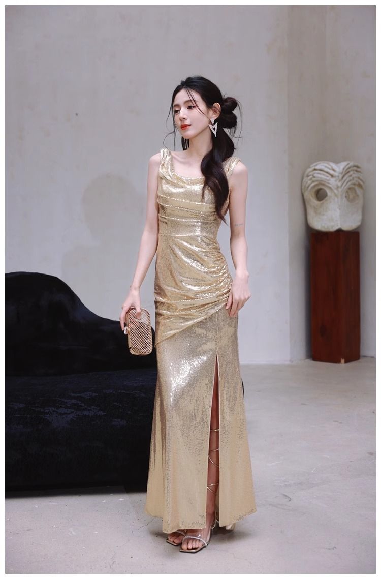Damenbekleidung Gold Abendkleid Nischen Swing Kragen Rückenfreies Kleid Pailletten Party Lang Schmal Schlitz Laufsteg Kleid Rock_voghion.com