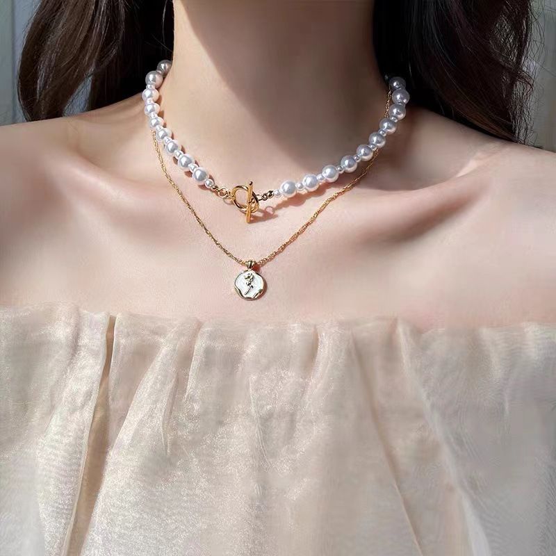 Collana di perle francesi retrò, collana di temperamento rosa impilata di lusso leggero con clavicola di nicchia a doppio strato_voghion.com