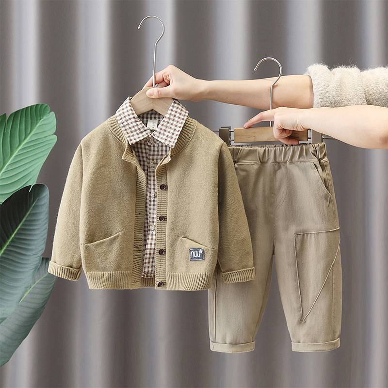 Conjunto de 3 piezas para niño 2024: camisa, cárdigan y pantalón de algodón estilo coreano. Moderno y cómodo para primavera/otoño (90-140 cm)._voghion.com