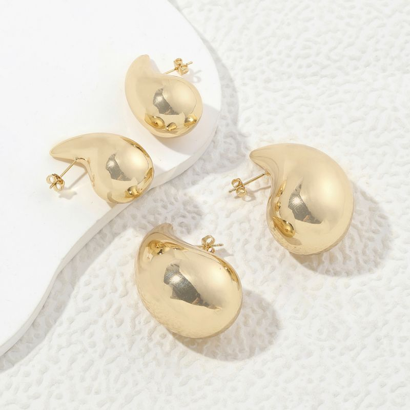 Design style elegant women's earrings Korean version metal droplet shaped comma cold neutral minimalist niche ear accessories_voghion.com