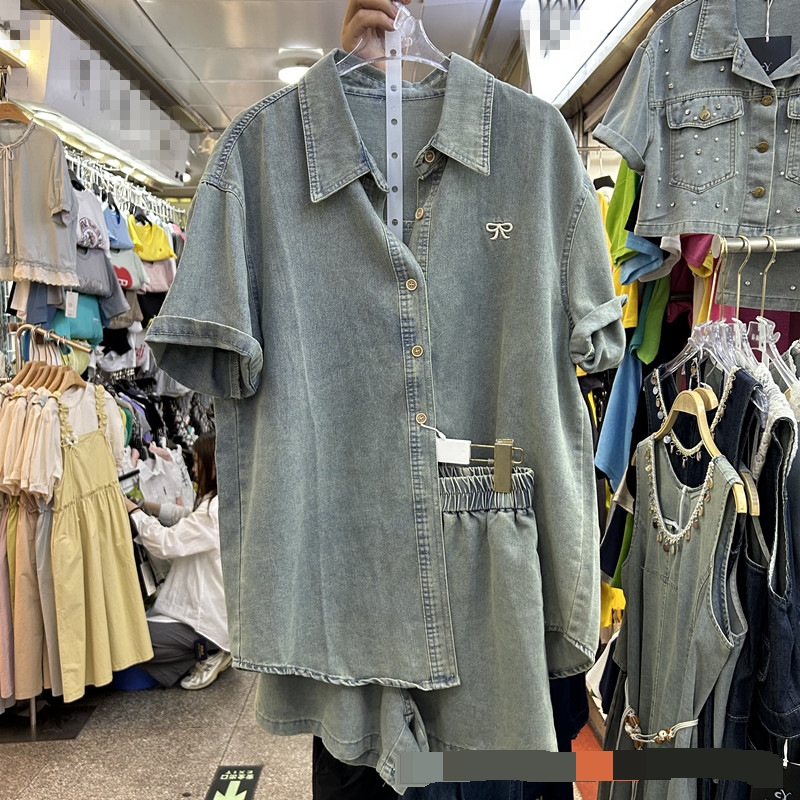 Damenbekleidung Sommer Besticktes Jeanshemd mit Schleife Elastische Shorts mit hoher Taille und weitem Bein Zweiteiliger Anzug_voghion.com
