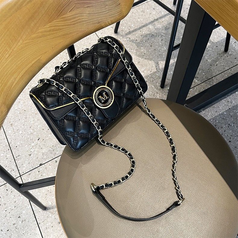 Squisita nicchia per le donne nel 2024, nuova piccola borsa quadrata a catena in stile occidentale, versatile borsa a tracolla singola_voghion.com