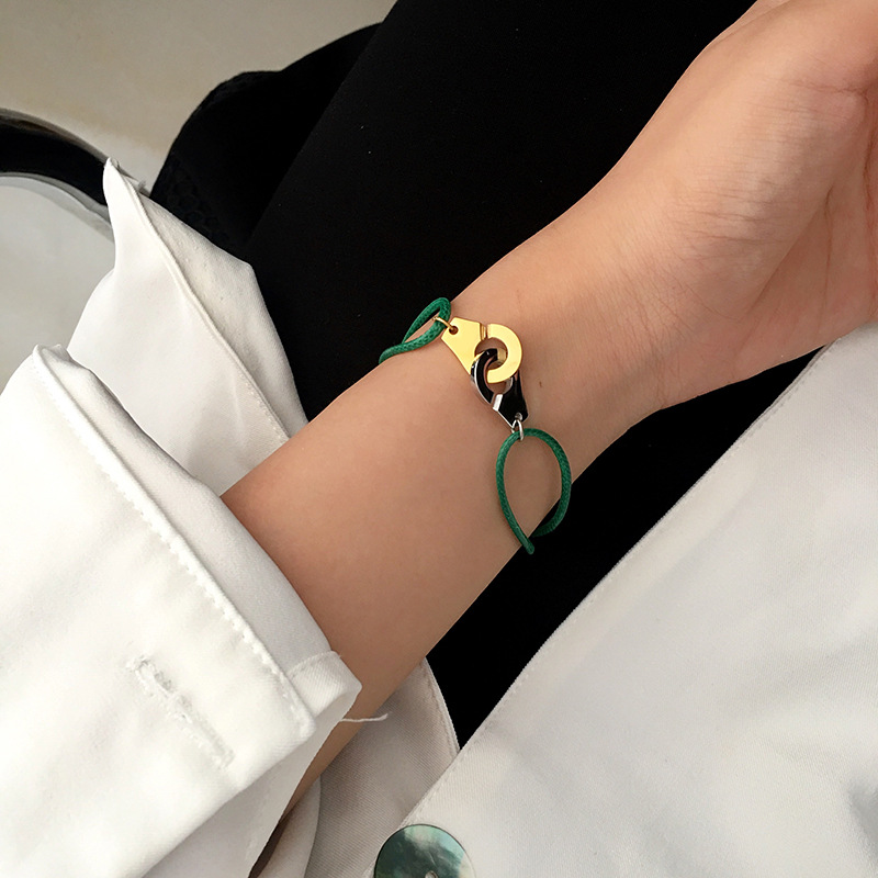 Heldig rødt armbånd håndjern sammenlåsende Valentinsdag par utvidbart farget armbånd dekorasjon_voghion.com