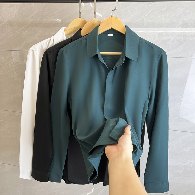 Men's Stylish Hidden Button Black Shirt - Slim Fit Lightweight Long Sleeve Casual Shirt With Smooth Drape Fabric_voghion.com
