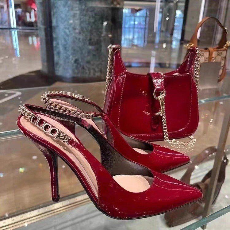 2025 Spring New Red Patent Leather Pointed Stiletto High Heels Women_voghion.com