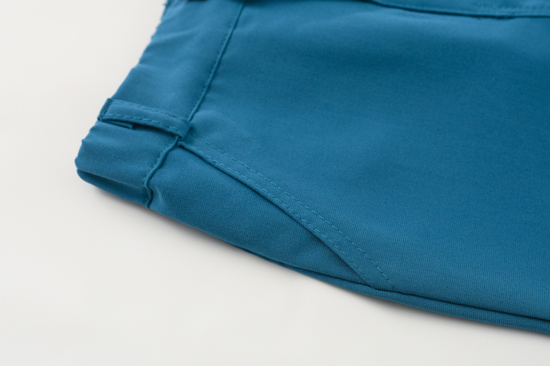 Kinderjurk, driedelig pakgilet, bloemenjurk in kinderstijl_voghion.com