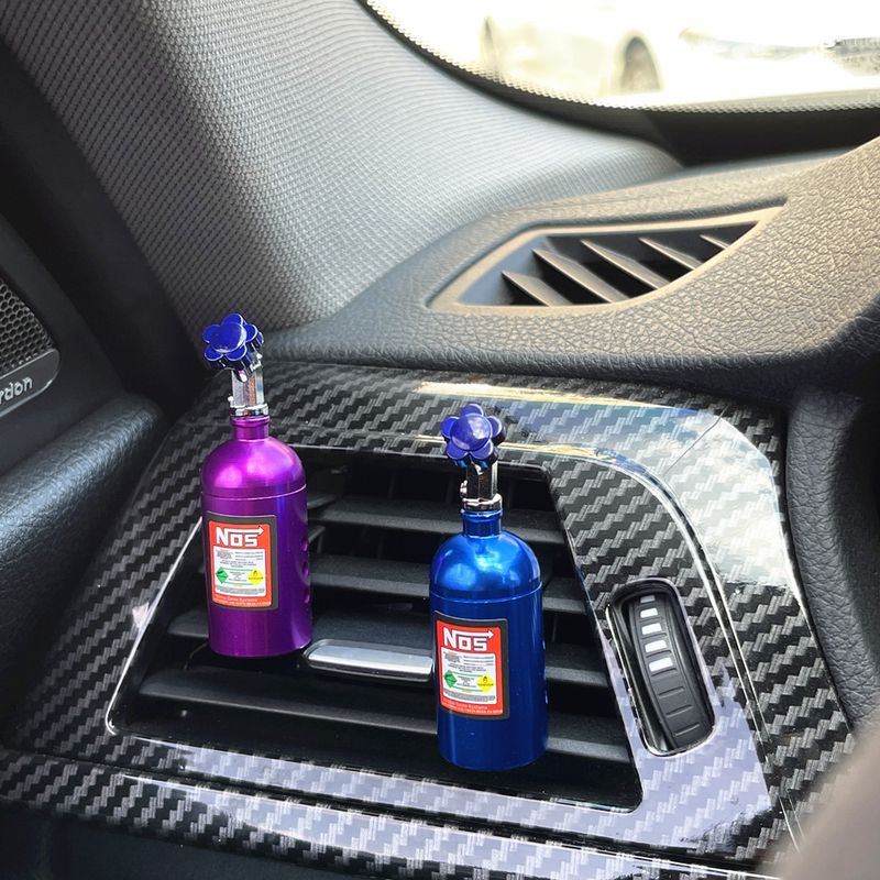 Heißer Verkauf NOS Parfüm Stickstoff Flasche Luftauslass Dekoration Aromatherapie Auto Duft_voghion.com