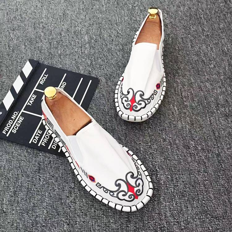 Leisure Embroidered Xishan Handmade Cloth Shoes Men And Women's Old Beijing Breathable Social Bean Shoes Canvas_voghion.com