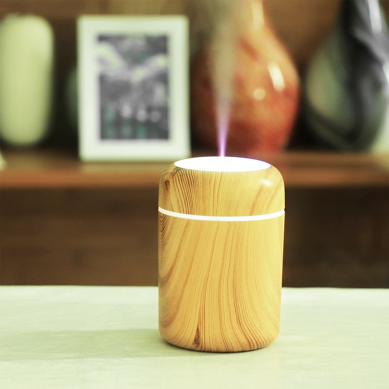 Aromadiffusor mit Holzmaserung – tragbarer Mini-Luftbefeuchter für Auto, Zuhause und Büro, USB-betriebener Lufterfrischer mit 2 Nebelmodi, sichere automatische Abschaltung_voghion.com