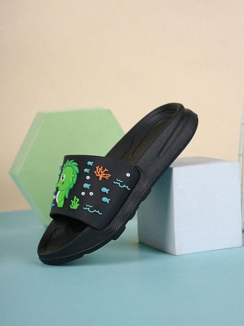 Ciabatte in schiuma comode, alla moda, trendy, casual e leggere per bambini, in estate e in autunno._voghion.com