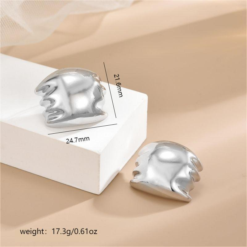 Boucles d'oreilles en forme de cœur lisses et simples pour femmes, à la mode et élégantes, de style cool et romantique, avec des boucles d'oreilles et des boucles d'oreilles haut de gamme et polyvalentes_voghion.com