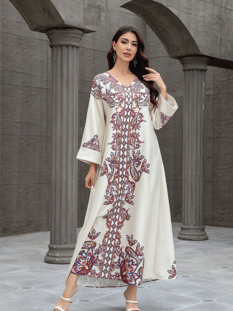 SW0826 Muslim Women's Clothing Kaftan Elegant Printed Beaded Dress Dubai Abaya_voghion.com