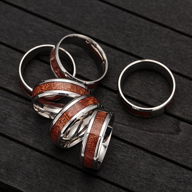 Herrenschmuck Halbkreisring mit Holzmaserung_voghion.com