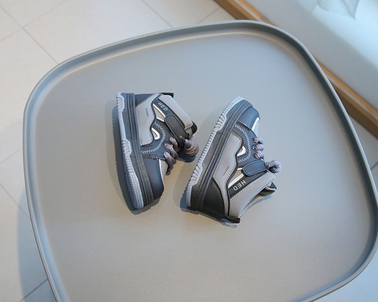 SHLIANG Trend Mode Sportschuhe für Kinder Leder Wasserdichte Laufschuhe für Kinder Ergonomie Weichsohlen Kinder Sneakers Y0321_voghion.com