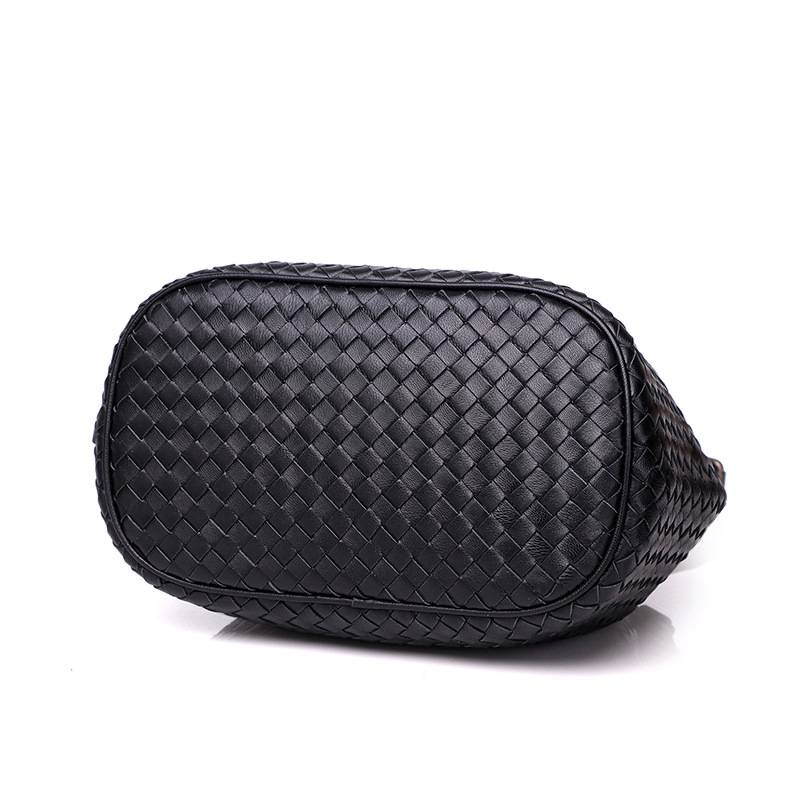 Nuova borsa a tracolla di lusso leggero femminile baottau strato di pelle di pecora pura borsa intrecciata a mano borsa a secchiello di grande capacità integrata_voghion.com