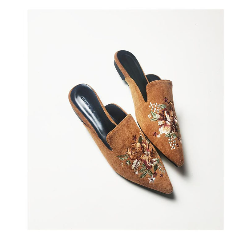 Damenschuhe New Style Net Red Flat Bottom Mule Slippers New Style Stickerei Pointed Toe Damenschuhe Retro Halbschuhe Damen_voghion.com
