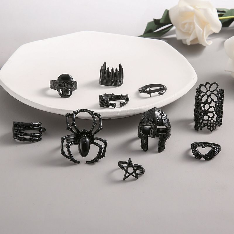 Bague gothique avec fleurs creuses ajustables, visage de chien fantôme, masque papillon en forme de cœur, lot de 10 bagues_voghion.com