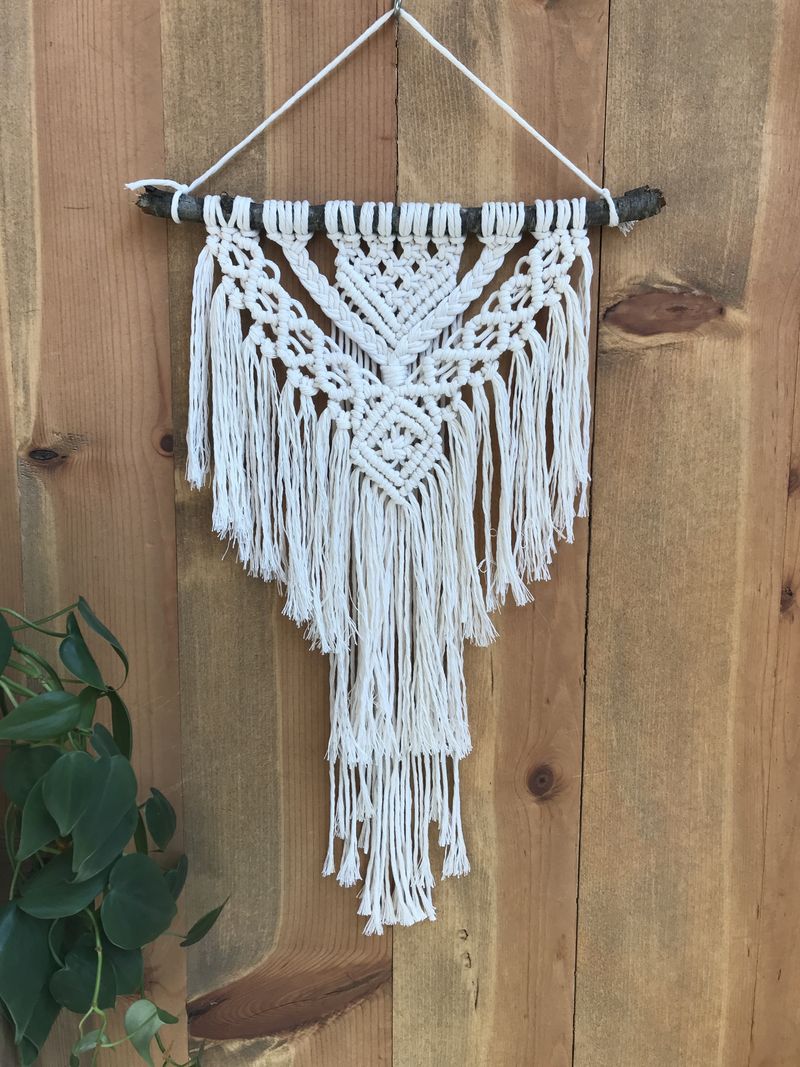 DIY Macrame Wall Hanging Kit - The Mara_voghion.com