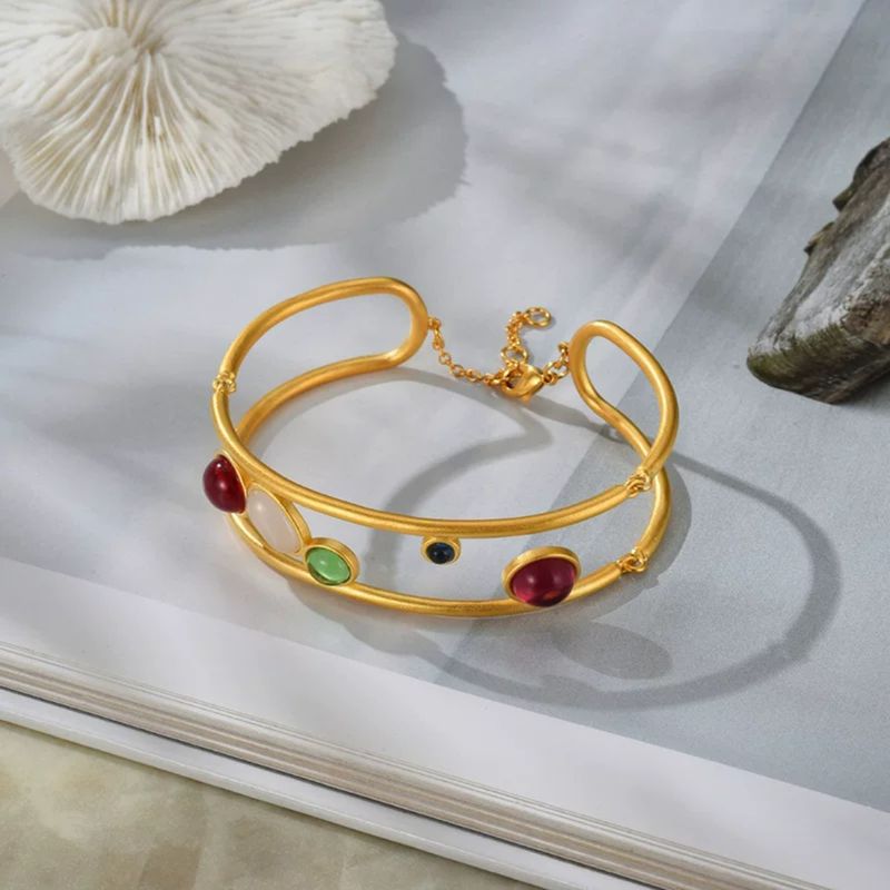 Gioielli da donna - Bracciale rigido con pietre preziose in vetro colorato a doppio strato ispirato a Barcellona, stile bohémien vintage, base in rame con placcatura elettrolitica_voghion.com
