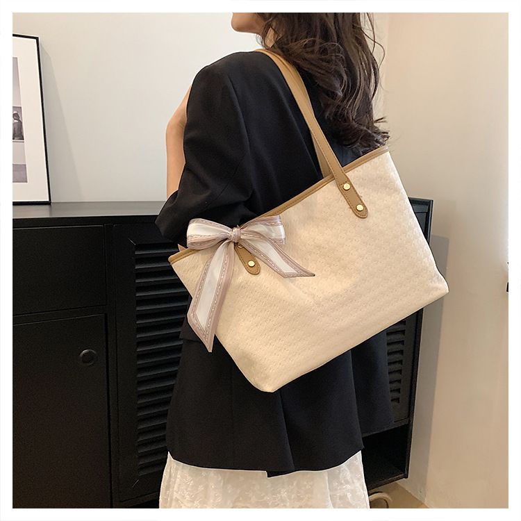 2024 Neue große Tasche für Damen, klein und vielseitig, modische Umhängetasche, Tragetasche für Pendler und Freizeit_voghion.com