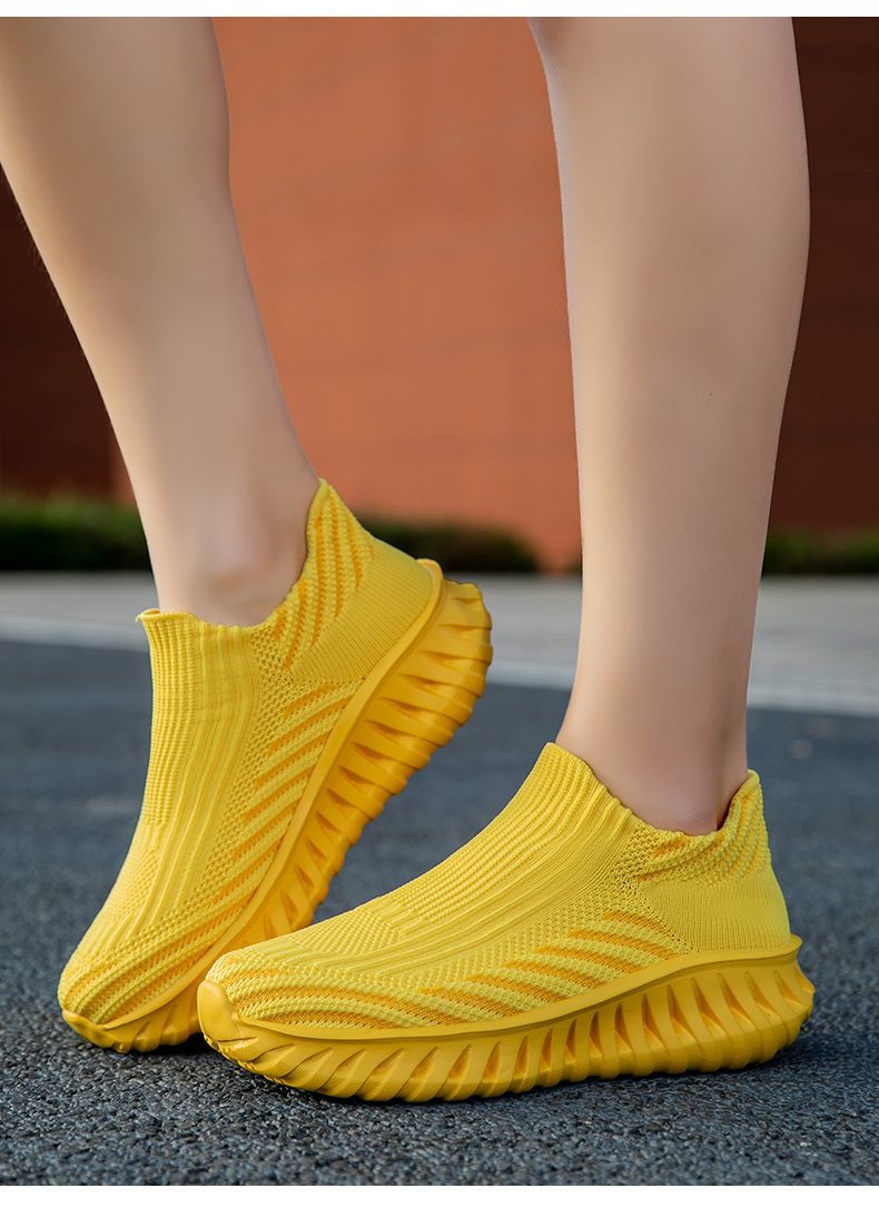 Green Platform Knit Sneakers Men Women Trainers Breathable Socks Men's Running Shoes Comfortable Slip-on Women's Sports Shoes_voghion.com
