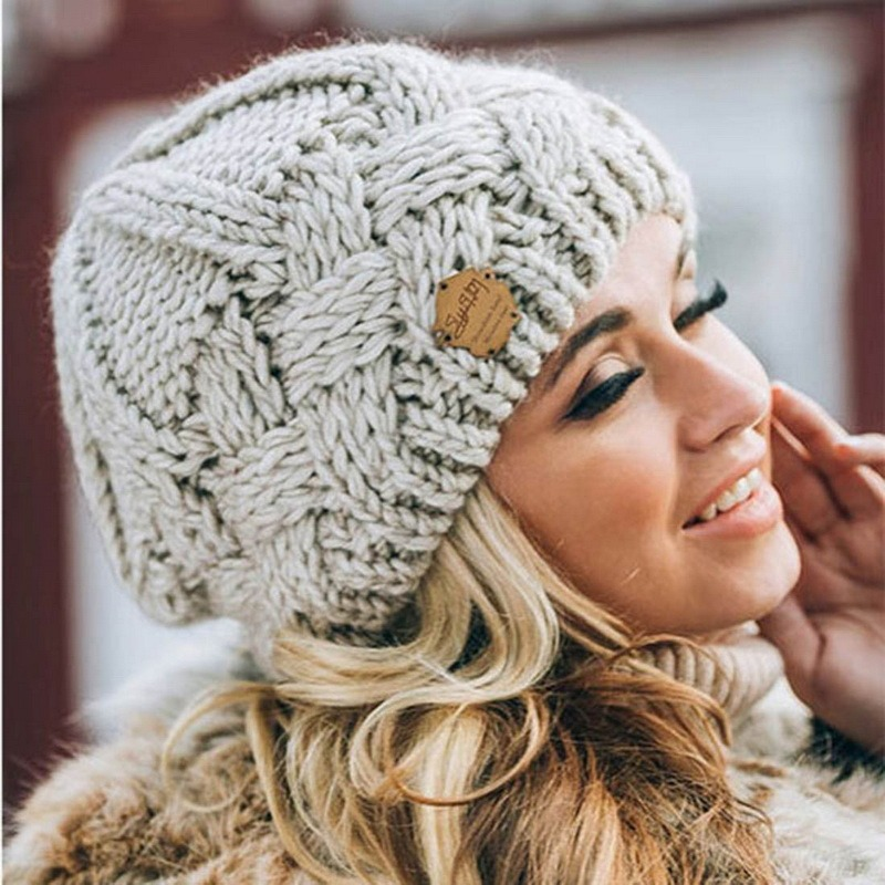 Neue Wintermütze für Frauen, gestrickt, Korea-Mütze, Thic Sullies-Hut, Herbst, im Freien, warme Streetwear-Caps, Rot, Schwarz, Weiß_voghion.com