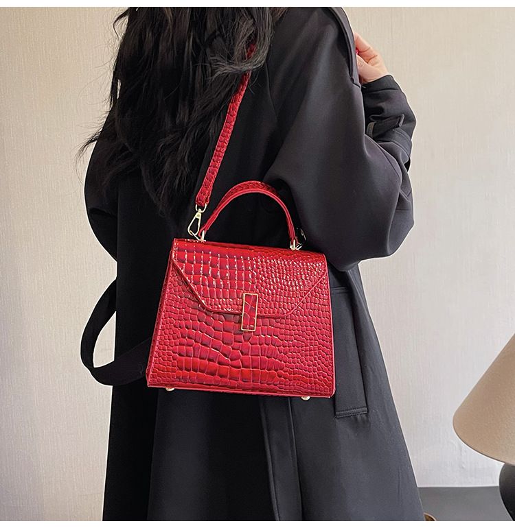Sac à main en cuir laqué de grande capacité pour femmes, motif de pierre, épaule unique diagonale, vent croisé, nouvelle collection automne/hiver 2023_voghion.com