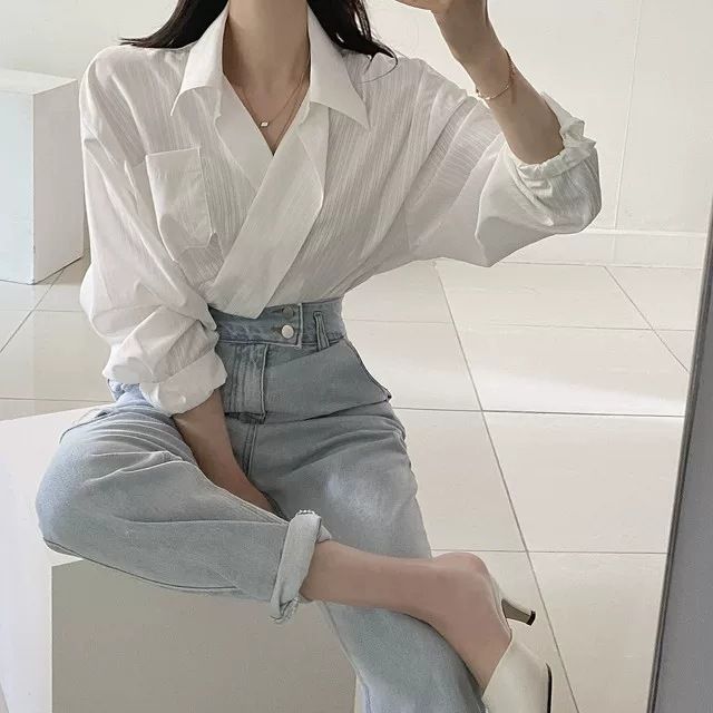2024 Spring and Autumn New Korean Chic Gentle Striped White Collar Single breasted Loose Casual Long Sleeve Shirt_voghion.com