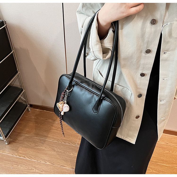 Women's Bags Niche Underarm Bag Women's Autumn And Winter New Retro Commuter Tote Bag Boston Small Square Bag_voghion.com