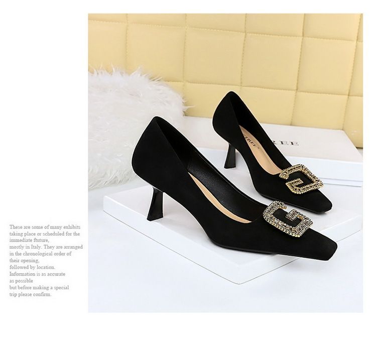 6183-K21 Stile Banchetto Tacco Alto Scamosciato Testa Quadrata Piccola Metallo Acqua Diamante Fibbia a Forma di G Primavera E Autunno Donna_voghion.com
