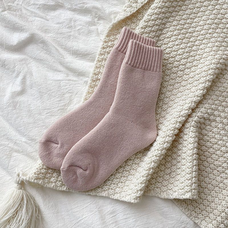 New winter socks for women, thickened brushed warm socks, mid tube socks, ladies' confinement socks, floor towel socks, mid tube socks_voghion.com