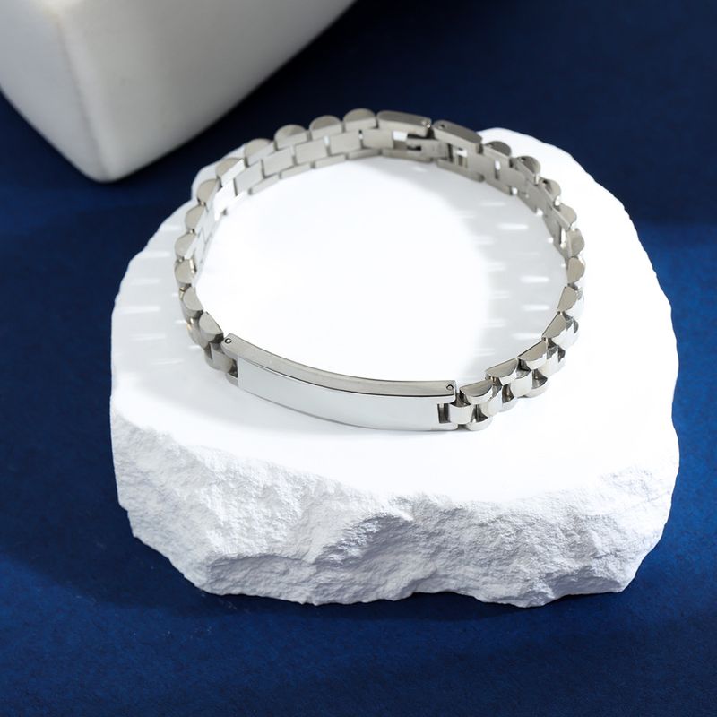 Kedja i rostfritt stål med böjt märkesgraverat klockarmband_voghion.com