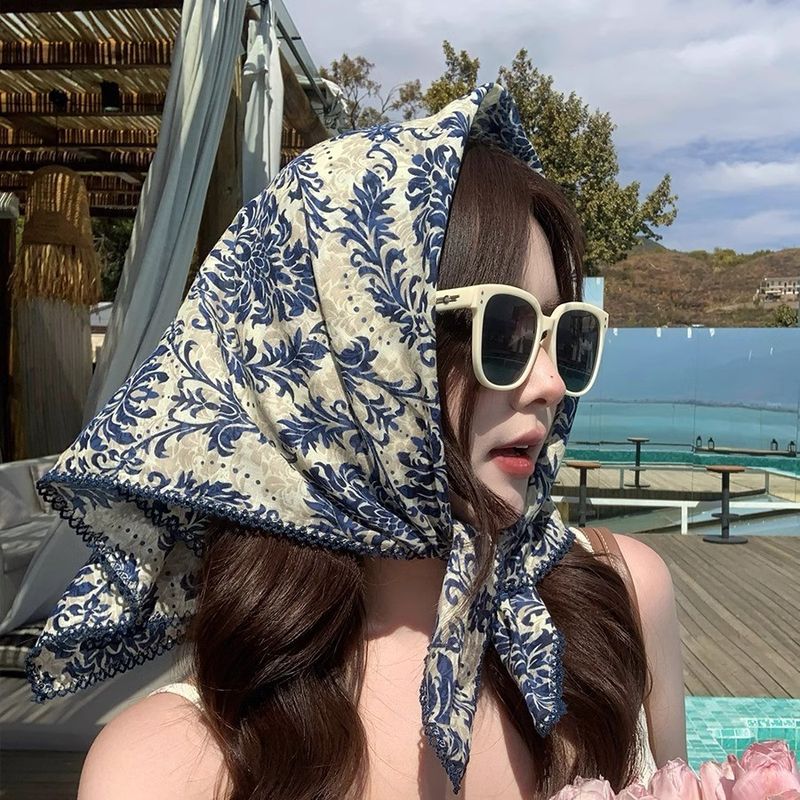 Sciarpa artistica elegante in lino di cotone, 65 quadrati, con rifiniture in pizzo e decorazione, autunno 2025, in vendita diretta dalla fabbrica_voghion.com