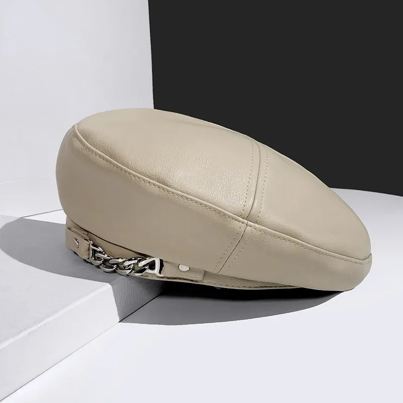 Mode Vintage Kvinnor Solid Cap Pu Läderkedja Basker Fransk konstnär Varm mössa Kvinnlig Dam All-Match justerbar hatt_voghion.com