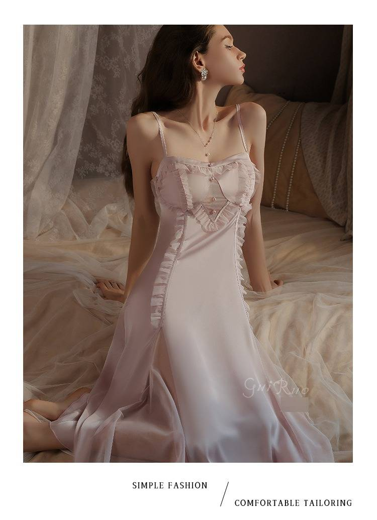 Ensemble nuisette et peignoir Guiruo en dentelle – Nuisette en satin douce et sensuelle avec lien ajustable et soutien-gorge intégré (Crème/Lavande, S/M)_voghion.com