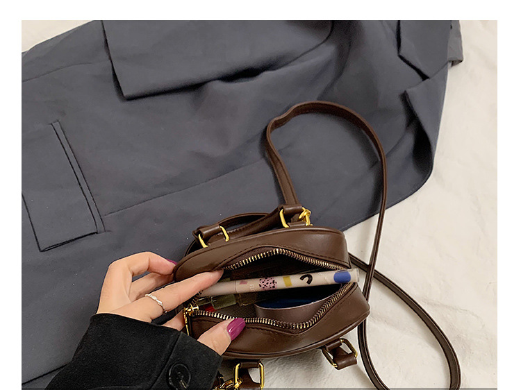 Bowlingtasche für Kinder mit süßem Bärenanhänger – Stilvolle Mini-Schultertasche für Jungen und Mädchen, Umhängetasche_voghion.com