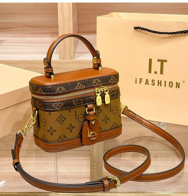 Vintage Floral Print PVC Bucket Bag For Women - Stylish Small Crossbody Shoulder Handbag With Zipper Closure, Retro Boho Chic Design_voghion.com