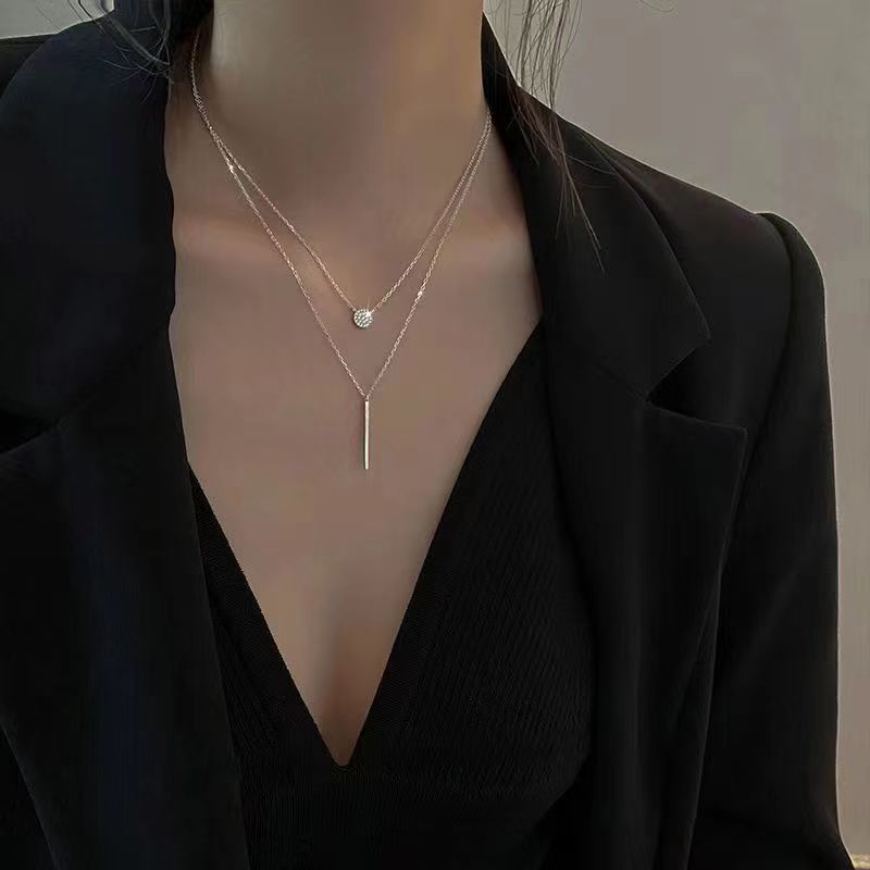 Gentle Starry Sky Bow Necklace For Women, High-End Design Sense, Niche Pearl Collarbone Chain, Exquisite Simple Neck_voghion.com