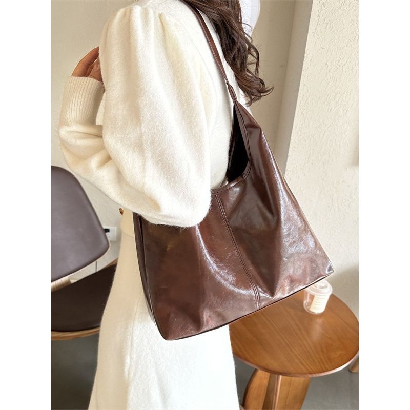 Borsa a tracolla casual da donna, versatile, grande, alla moda, autunno inverno 2023_voghion.com